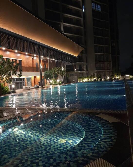 The Glass Homestay Putrajaya Exterior foto