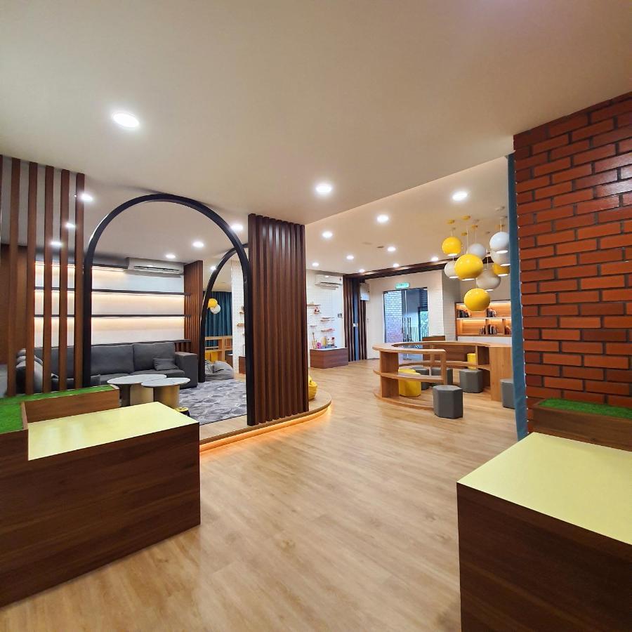 The Glass Homestay Putrajaya Exterior foto